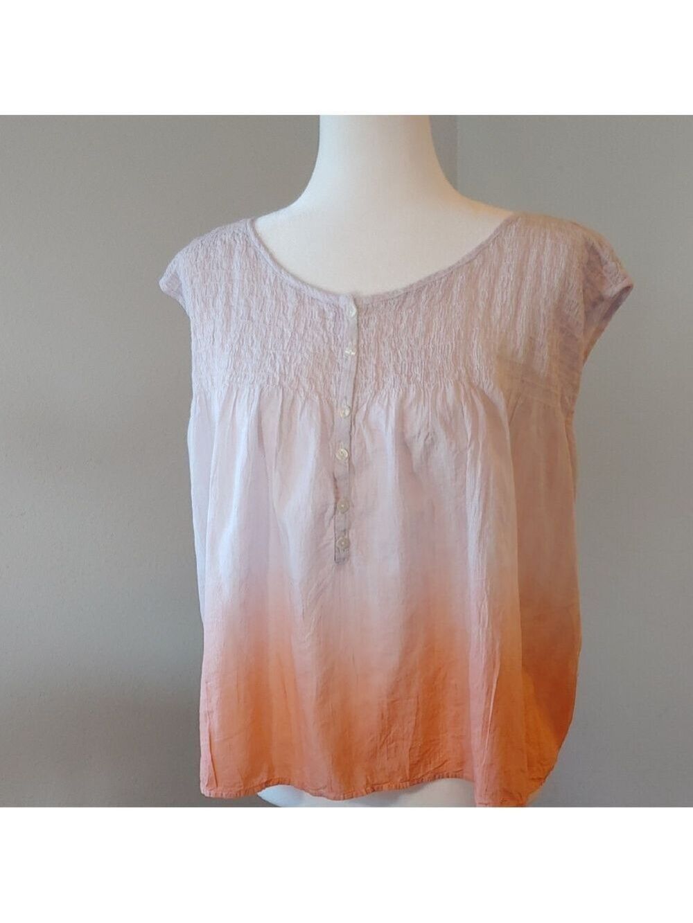 We The Free by Free People Women's Smocked Ombre Button-Front Top size Small